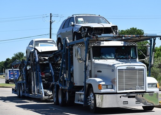 5 Ways to Save on Car Insurance